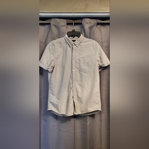 American Eagle causal button down
